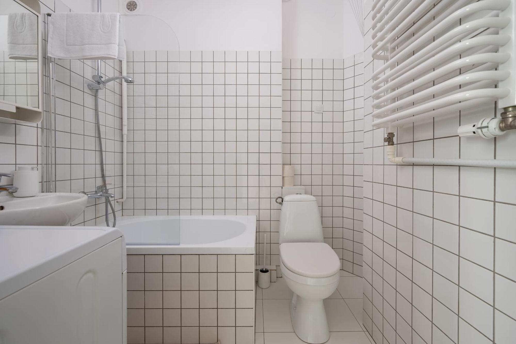 Wola Ratusz Homely Apartment Varsóvia Exterior foto